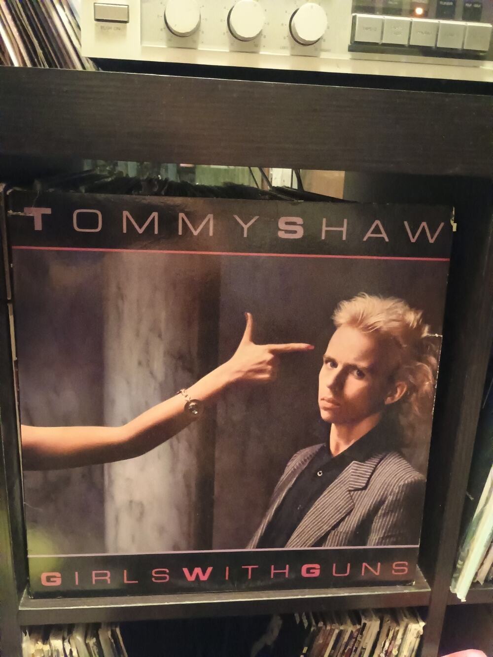 LP Tommy Shaw – Girls With Guns -Vinyl